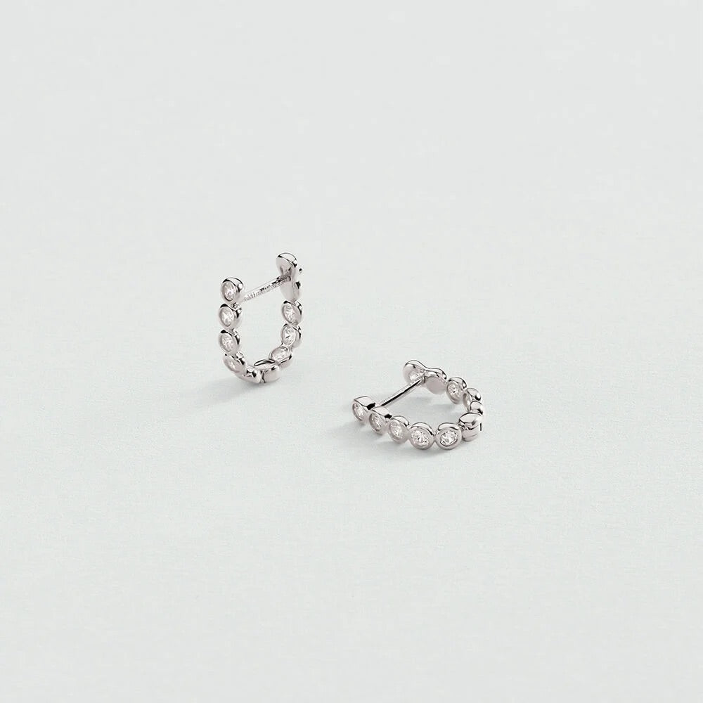 Boucles D'oreilles Vintage Guy Laroche - Nacre - Ancien, En Bon état Avec Micro-rayures