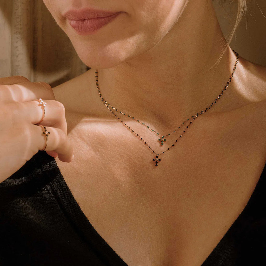 collier gigi clozeau croix perlée or jaune  42cm