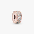 CHARM CLIP PAVÉ TRANSPARENT PANDORA OR ROSE