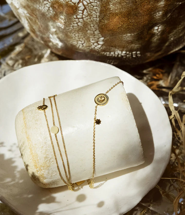 Bracelet Zag Bijoux El Paso – Acier doré à l’or fin, médaille & pampille
