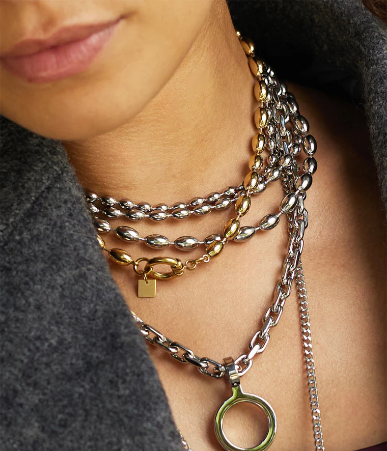 Collier Cadence Zag Bijoux en acier doré – Maillons grains de riz