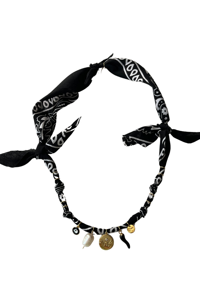 Collier scarabee Astro Noir
