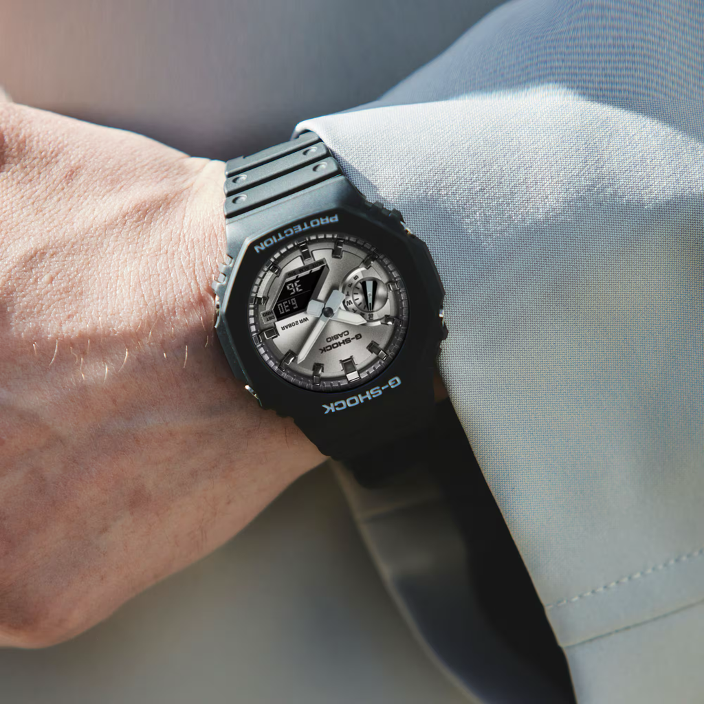 Montre Casio G-SHOCK GA-2100SB-1A – Série Classic
