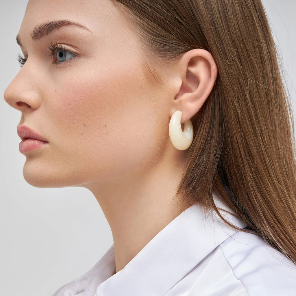 Boucles d'oreilles Vanessa Baroni Moon Earring Pearl Marble