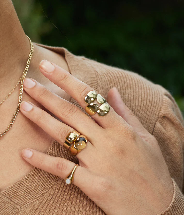 Bague Moebi Zag Bijoux en acier uni – Bague ajustable à 4 tiges arrondies
