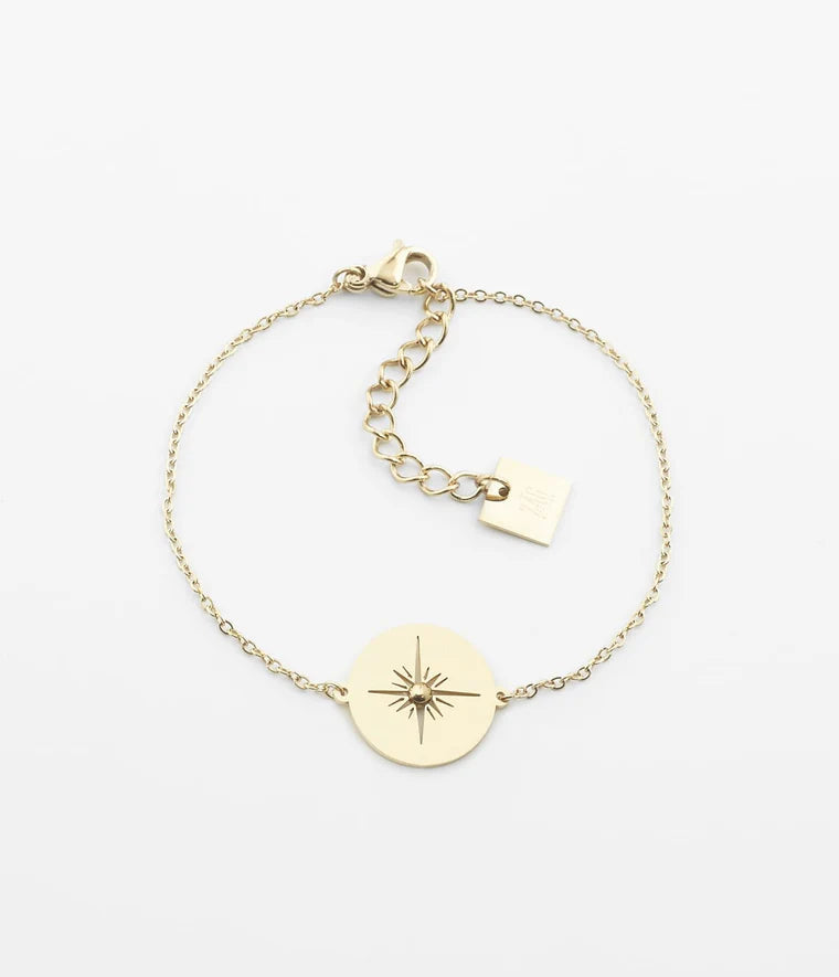 Bracelet Aztèque Zag Bijoux en acier doré avec médaille gravée des points cardinaux