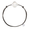 MORGANNE BELLO BRACELET FRIANDISE CORDON TAUPE TRÈFLE AGATE BLANCHE